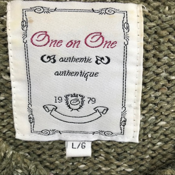 Cozy V Neck Sweater ⭐️SALE 3/$20⭐️ - Picture 4 of 4